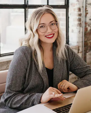 Alyssa Dulin - Creator Profile