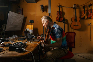 How a world-class jazz violinist went from Lincoln Center to building a business at home